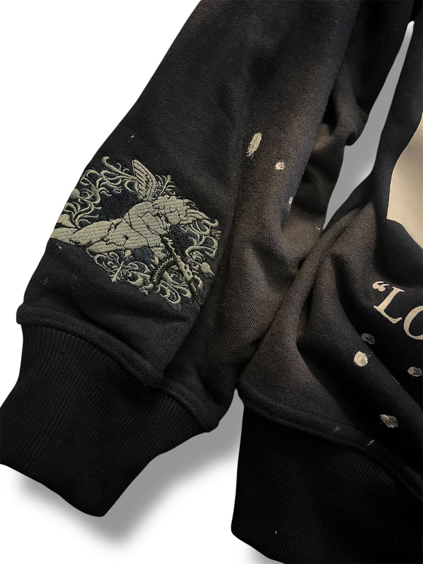 “MOST WANTED” AKTIVADO Hoodies